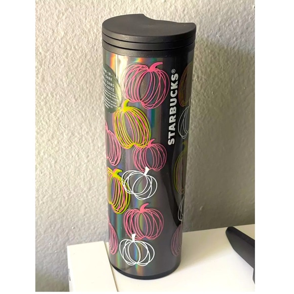 Starbucks Halloween 2023 GLOW IN THE DARK Pumpkins FALL Hot/Cold 16oz Tumbler - Picture 6 of 7